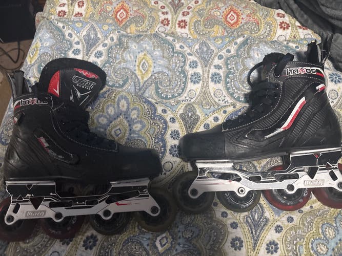 Crazy Skates Figure Skates Adult 9 (Used)