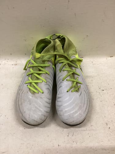 Used Nike Soccer Cleats Green And White Junior 03.5 11725-S000507958