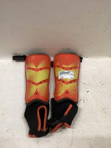 Used Champro Soccer Shin Guards Junior Orange MD 11725-S000508660