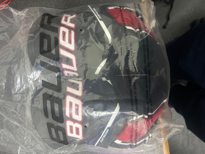 Bauer S23 M3 Supreme Gloves 15" (New)