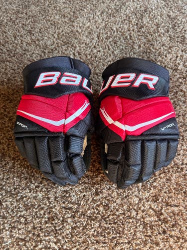 Bauer Vapor Flypro Gloves 13" (Used)
