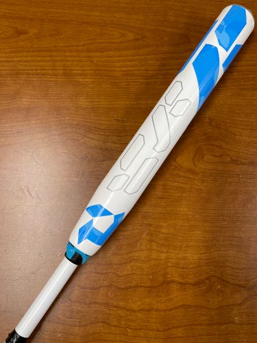 White 2023 DeMarini CF Composite Bat (-10) Composite 24 oz 34" (Used)