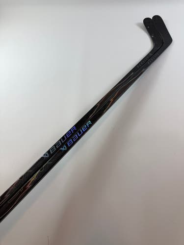 2 Pack Bauer Vapor Flylite (2NPXL) 95 Flex P92 LH *Chris Kreider* Pro Stock Hockey Stick (New)