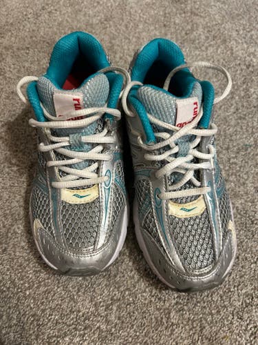 Saucony kids/youth shoes