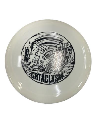 Used DOOMSDAY CATACLYSM Disc Golf Driver White 11859-S000033874