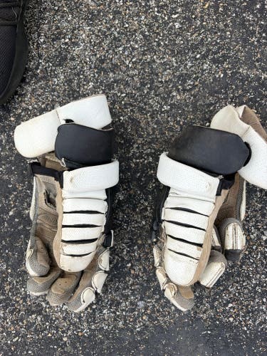 Brine King Lacrosse Gloves (Used)
