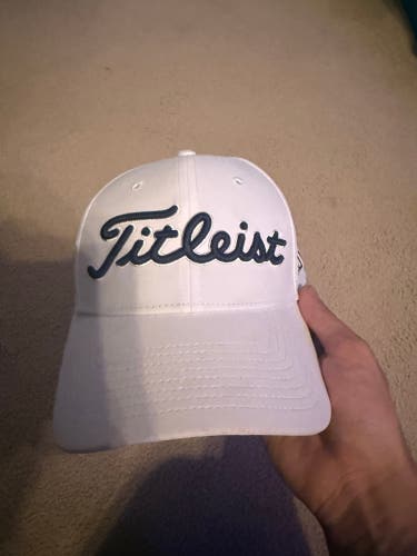 White Adult Unisex One Size Fits All Titleist Hat (Used)