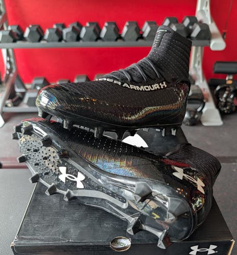 M 13.5 (W 14.5) Under Armour Highlight MC 2.0 - Black (New)