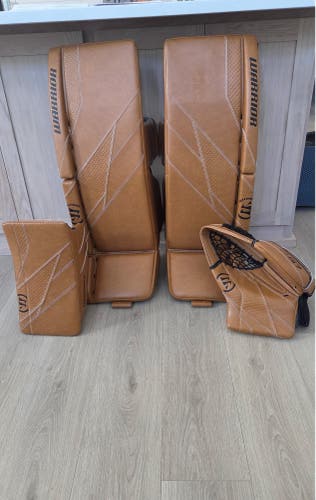 34" Warrior Ritual G7 Pro Regular Goalie Full Set (New)