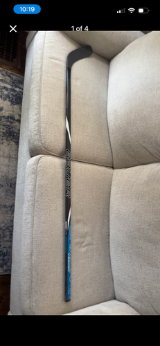 Senior Bauer Nexus E4 Right Handed Hockey Stick P88 87 Flex (New)