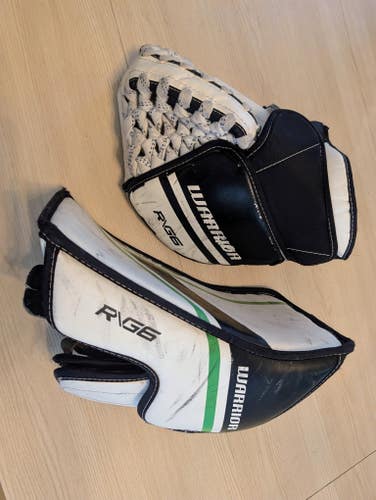2022 Warrior Ritual G6 E+ Youth Glove & Blocker (Used)