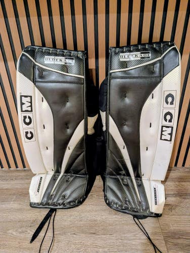 30" CCM Blockade Junior Goalie Leg Pads (Used)
