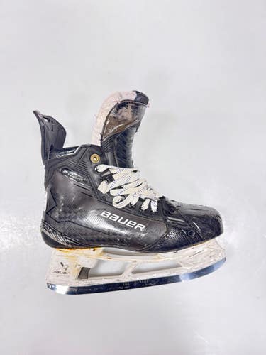 Used Bauer SUPREME SHADOW Senior Hockey Skate Senior 9 11860-S000316359