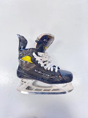 Used Bauer 3S PRO FIT 1 Senior Hockey Skate Senior 8 11860-S000316346
