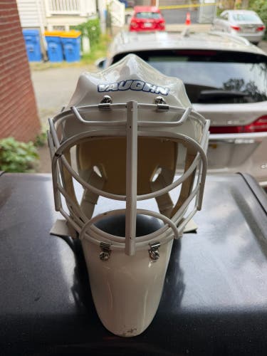 Vaughn Pros Choice Goalie Mask