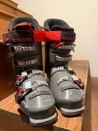 Mondo 20 & 20.5 Rossignol Hero JR 65 Ski Boots (Used)