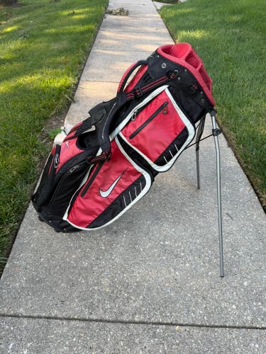 Nike Air Sport Golf Bag 8 Way