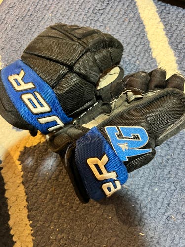 Bauer Gloves 11" (Used)