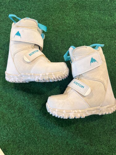 Kids Burton Mini Grom Snowboard Boots (Used) | Size 11c
