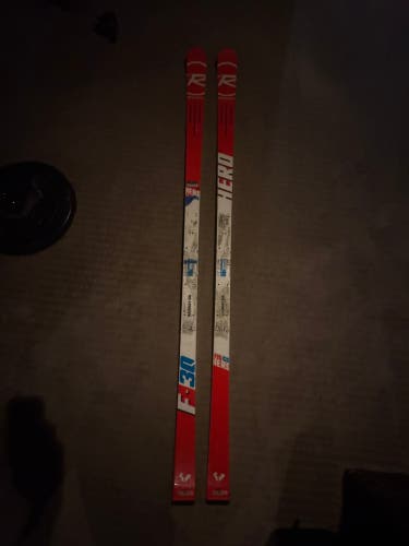 Rossi 47 DT FIS men’s GS ski (used, no damage)