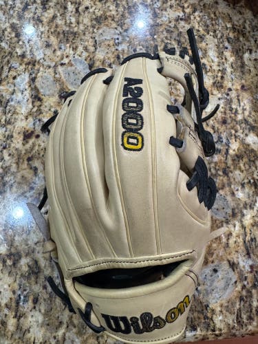 Wilson A2000 1786 RH Infield Baseball Glove 11.5" (Used)