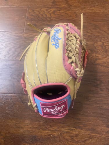 2025 Rawlings Heart of the Hide Glove of the Month RH Infield Baseball Glove 11.75" (New)