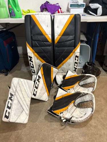 34" CCM EFlex 5 Regular Goalie Full Set Pro Stock (Used)