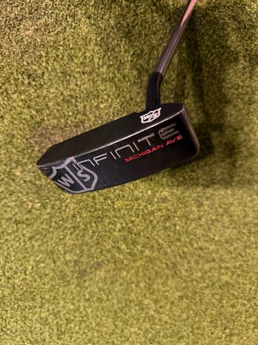 Wilson Infinite Michigan Ave Putter, 35" RH