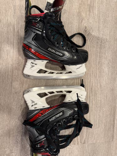 2019 Bauer Vapor X2.9 Hockey Skates Regular Width Size 1.5 (Used)