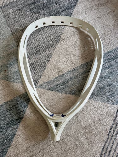 Warrior Nemesis Lyte Unstrung Goalie Head (Used)