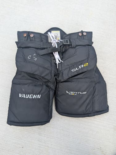 Medium Vaughn SLR2 Goalie Pants (Used)