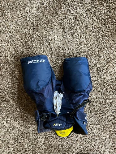 Men's Junior Large CCM Super Tacks AS1 Hockey Pants (Used)