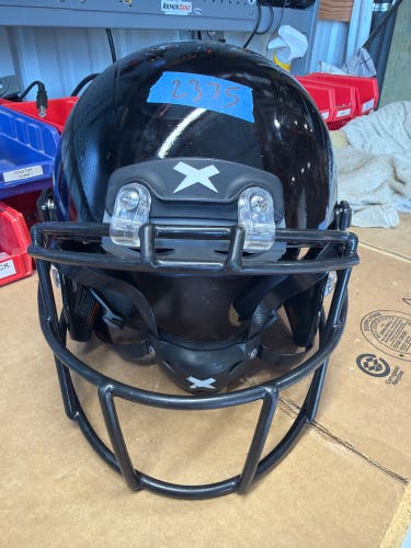 USED XENITH X2E+ YOUTH FOOTBALL HELMET - MEDIUM - BLACK