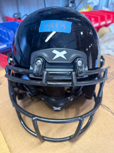 USED XENITH X2E+ YOUTH FOOTBALL HELMET - MEDIUM - BLACK