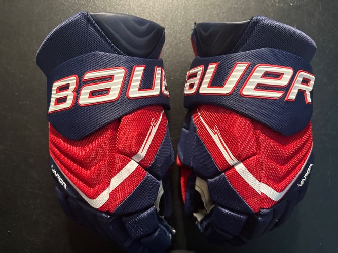Bauer Vapor Flylite Navy/Red Gloves 13" (Used)