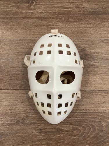 Cooper HM6 Sr. Goalie Mask Vintage