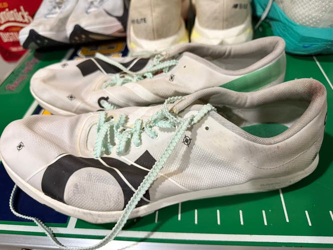 On Cloudspike 1500m Track Spikes – Men’s 11