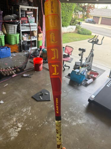 2025 Easton Hype Fire Composite USSSA Certified Bat (-10) 19 oz 29" (Used)