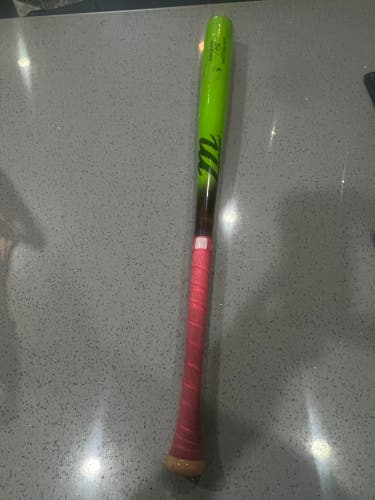 2025 Marucci Bat (-8) 22 oz 30" (Used)