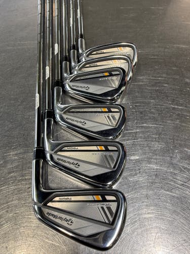 Men's TaylorMade RBladez Right Handed Clubs (Full Set) Stiff Flex 6 Pieces (Used)