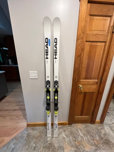 HEAD WC Rebels e-GS FIS 188 cm Racing Skis With Bindings
