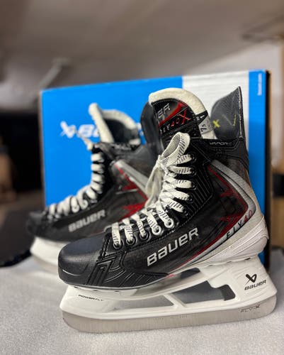 Bauer Vapor Fly40 Hockey Skates - Senior 7.5 (Like New)