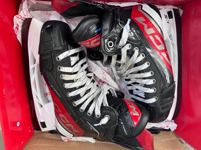 CCM JetSpeed FT6 Pro Hockey Skates 7 (Used - New Condition)