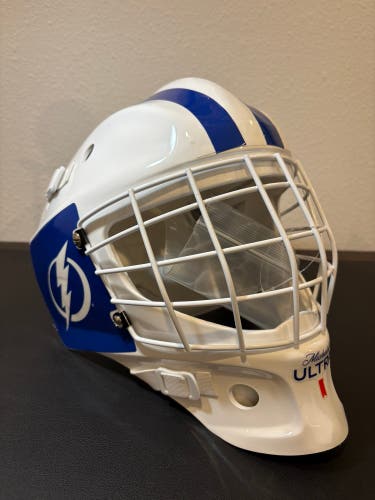 NEW Tampa Bay Lightning Bauer NME Street Youth Goalie Mask