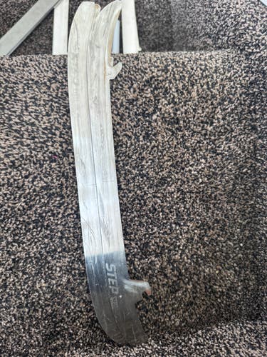 CCM Step Steel 263mm Used | Cheap Backup Runners