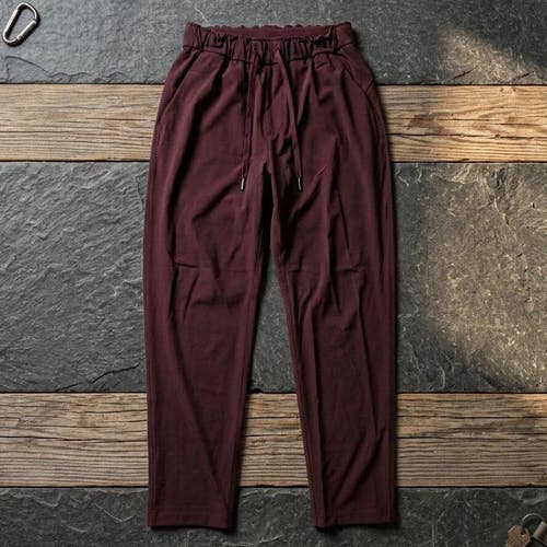 Lululemon Joggers Size 6 Burgundy Cassis High Rise Pilates Princess Athleisure