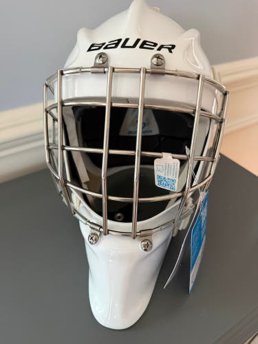 Senior Medium 2025 Bauer 950 Goalie Mask (New)