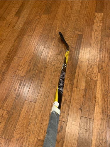 Senior Bauer Supreme 1S Left Hand Hockey Stick 101 Flex Pro Stock (Used)
