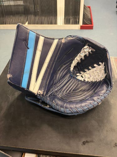 Used Reebok Premier 4 580 glove