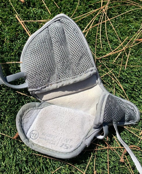 Warrior Ritual G6 Intermediate Glove Liner Regular Used *Read Full Description*